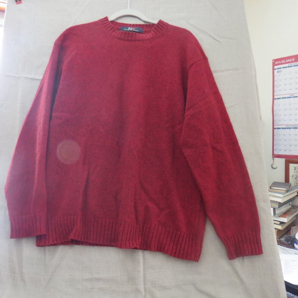 North Winds Classic Red Wool Crew Neck Sweater | Size M | Vintage Preppy